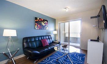 Royal Stays Suites - Blue Jays Way Toronto Exterior foto